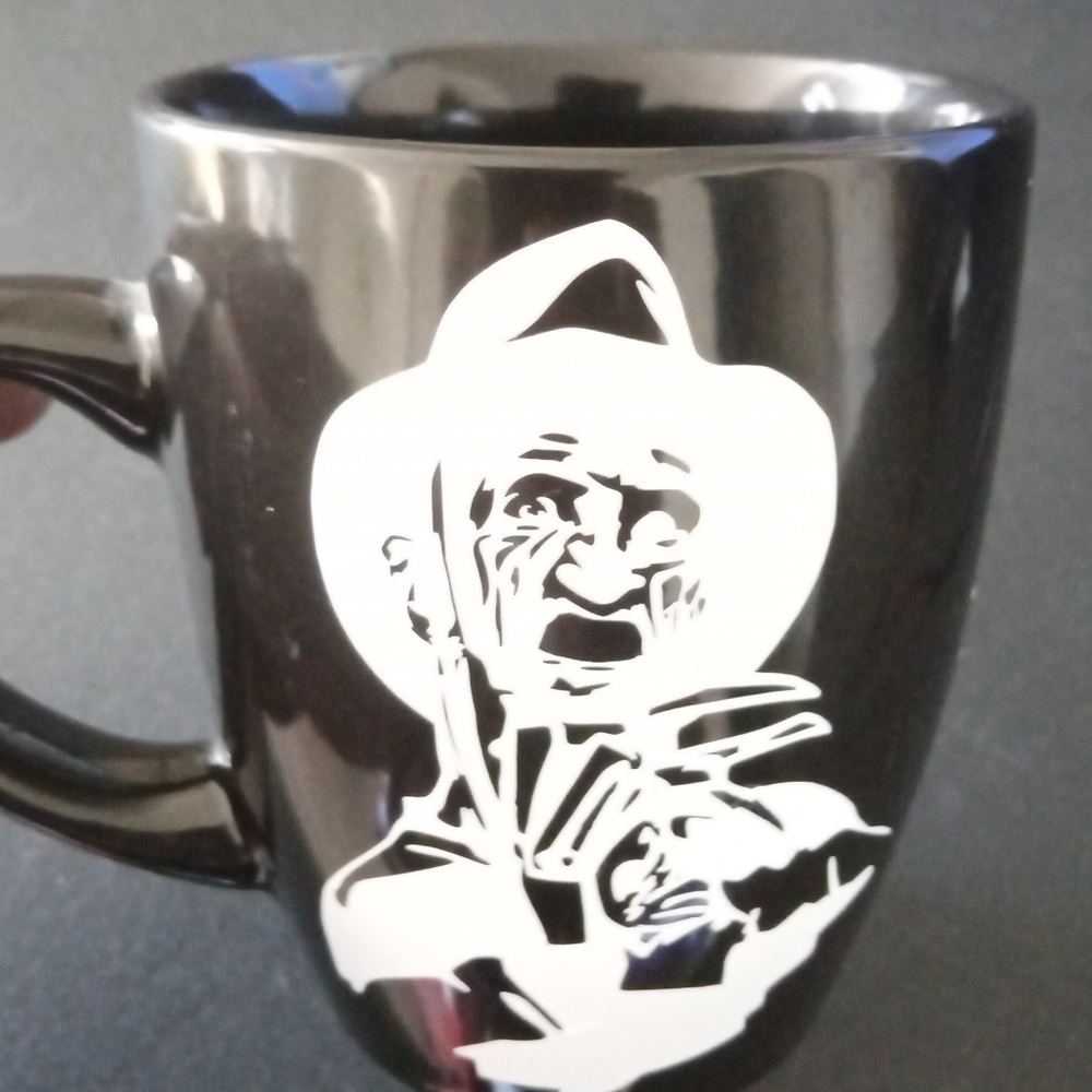 Custom cups - Picture 2 of 4